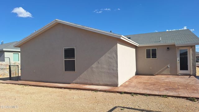 14577 Firewheel Avenue, Horizon City, TX 79928
