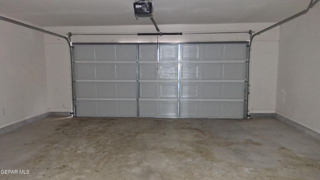 14577 Firewheel Avenue, Horizon City, TX 79928