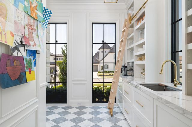 12460 Farmstead Drive, Frisco, TX 75033