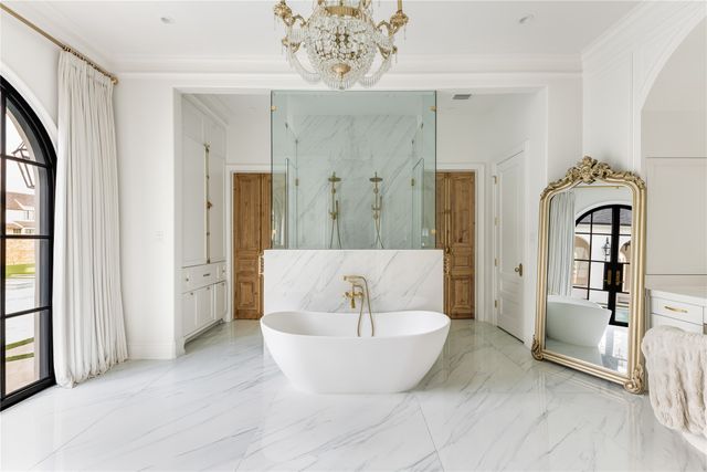 12460 Farmstead Drive, Frisco, TX 75033