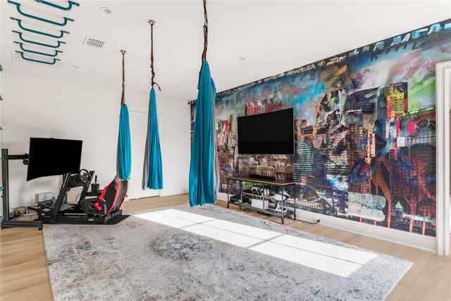 12460 Farmstead Drive, Frisco, TX 75033