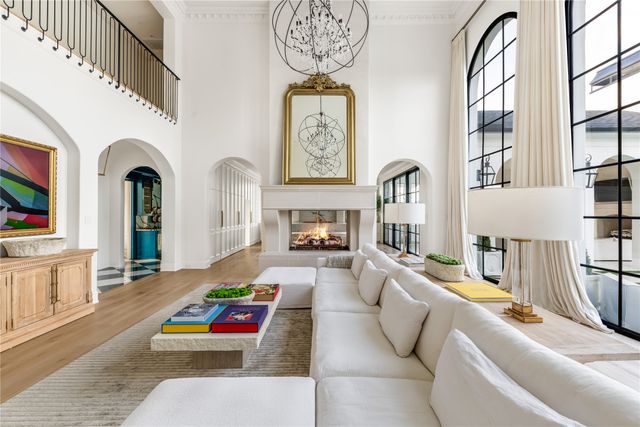 12460 Farmstead Drive, Frisco, TX 75033