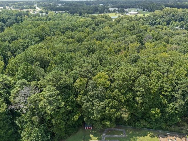 103 E Freeman Street, Newnan, GA 30263