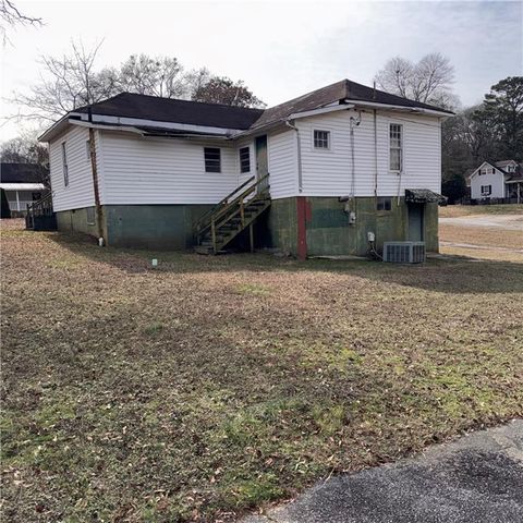 103 E Freeman Street, Newnan, GA 30263