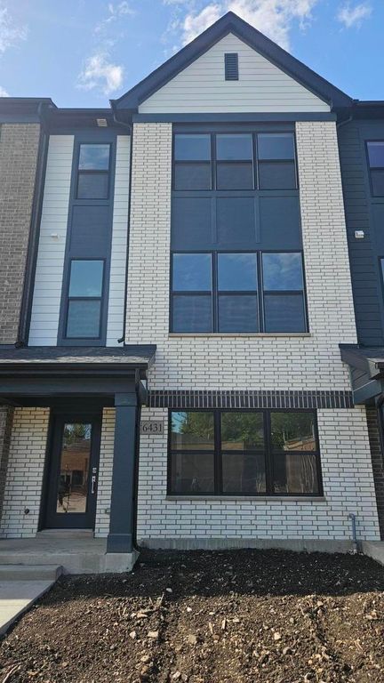 6431 Main Street, Morton Grove, IL 60053