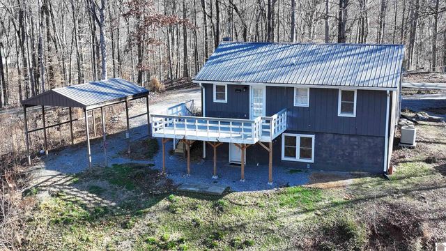 141 Beechwood Dr, Cadiz, KY 42211