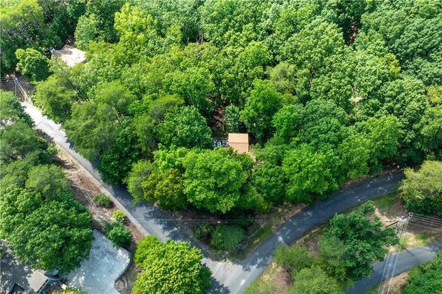 102 Jack Pine Court, Waleska, GA 30183