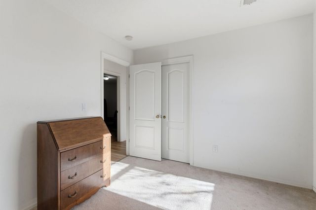 38 Sheba Place, Los Lunas, NM 87031