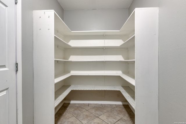 8335 BENT MEADOW DR, Converse, TX 78109