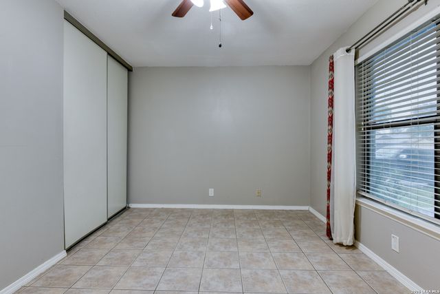 8335 BENT MEADOW DR, Converse, TX 78109