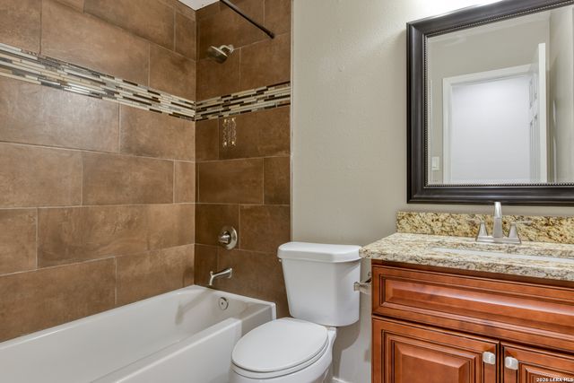 8335 BENT MEADOW DR, Converse, TX 78109