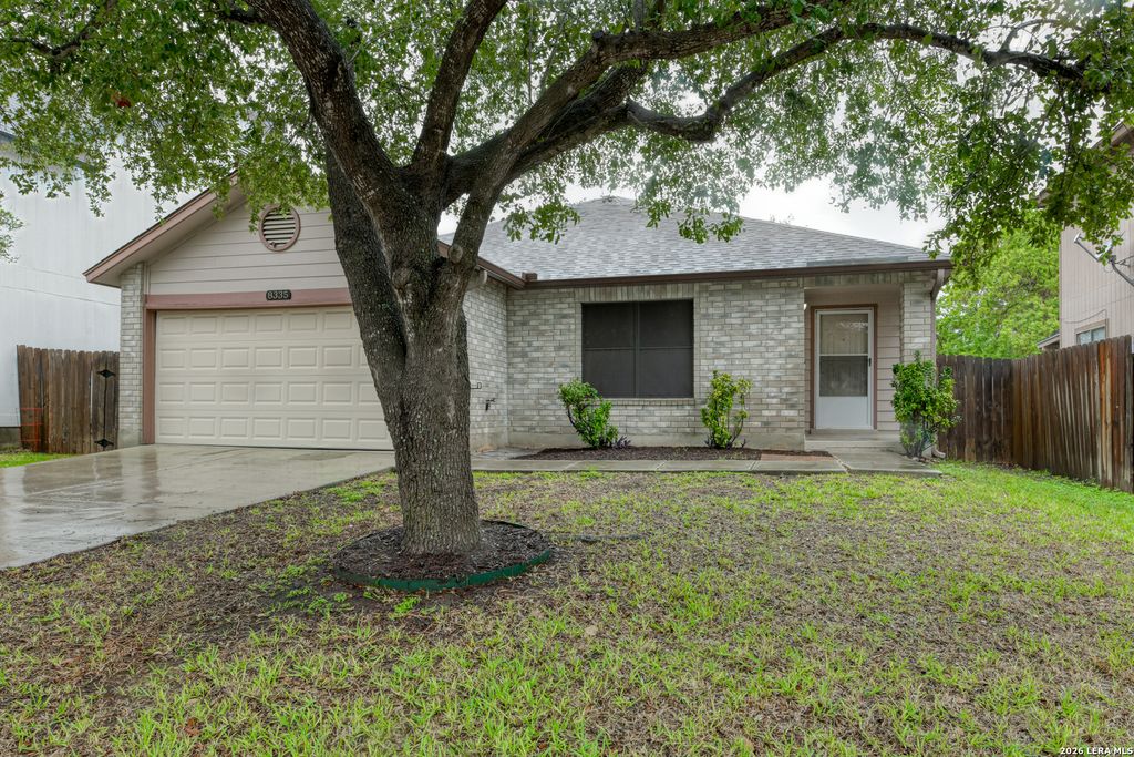 8335 BENT MEADOW DR, Converse, TX 78109
