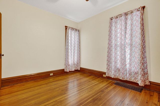 1008 Oak Street, Niles, MI 49120