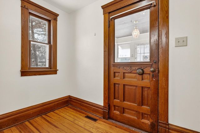 1008 Oak Street, Niles, MI 49120