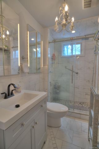8021 62nd Street, Glendale, NY 11385