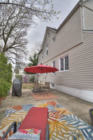 8021 62nd Street, Glendale, NY 11385