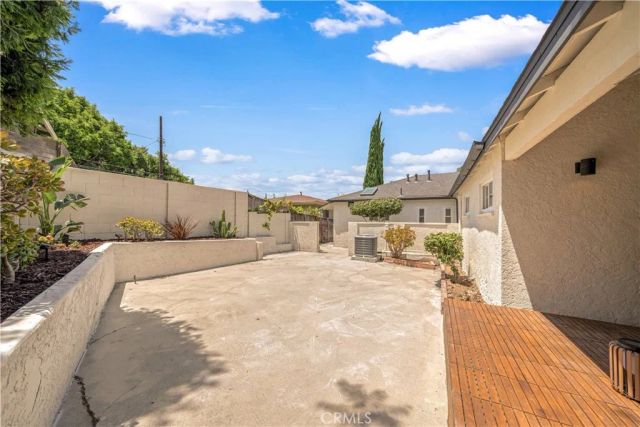 3456 Division, Los Angeles, CA 90065