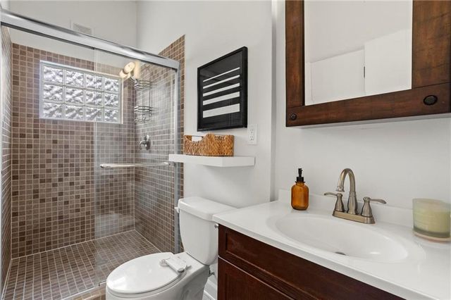 1696 Wawona Terrace NE, Brookhaven, GA 30319