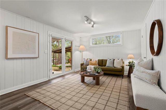 1696 Wawona Terrace NE, Brookhaven, GA 30319