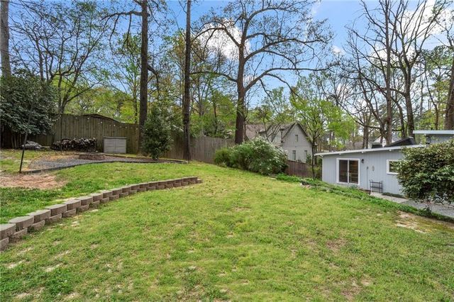 1696 Wawona Terrace NE, Brookhaven, GA 30319