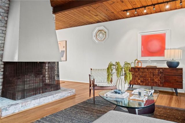 1696 Wawona Terrace NE, Brookhaven, GA 30319