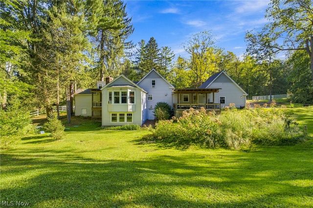 8145 Chagrin Road, Chagrin Falls, OH 44023