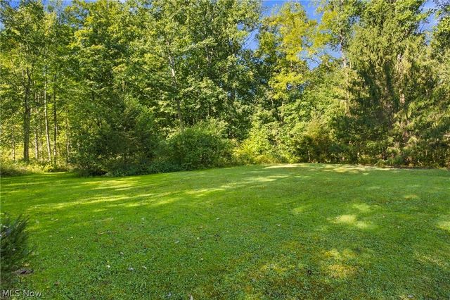 8145 Chagrin Road, Chagrin Falls, OH 44023