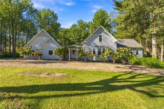 8145 Chagrin Road, Chagrin Falls, OH 44023