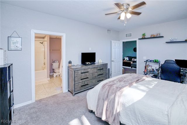 1040 Hancock Creek South BLVD 101, Cape Coral, FL 33909