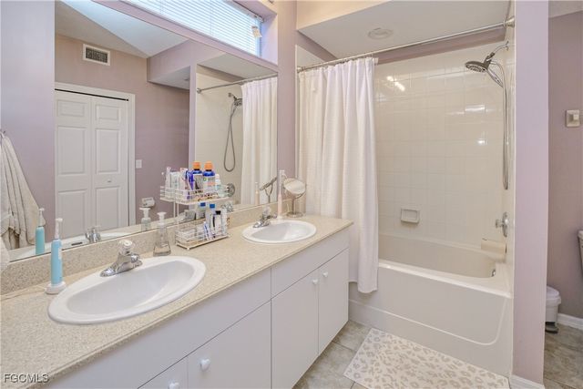 1040 Hancock Creek South BLVD 101, Cape Coral, FL 33909