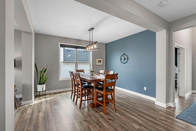 19085 Indora Trail, Lakeville, MN 55044