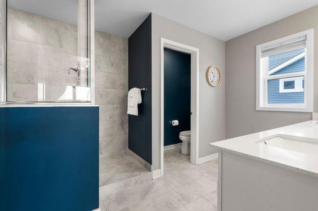 19085 Indora Trail, Lakeville, MN 55044