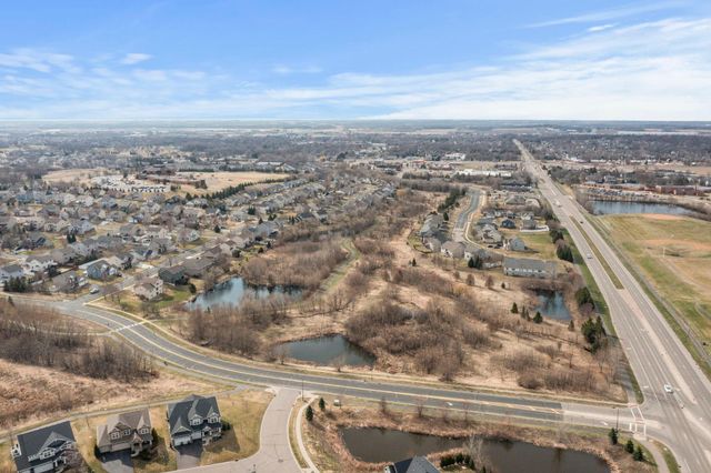 19085 Indora Trail, Lakeville, MN 55044