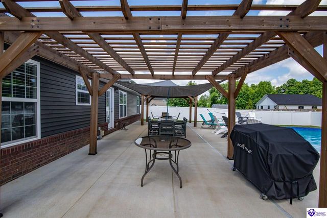 140 Mt Carmel Boulevard, Rineyville, KY 40162