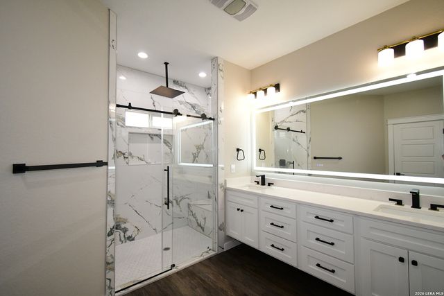 7303 tiff nicole, Von Ormy, TX 78073