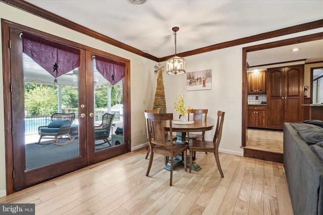 244 FEDERAL CITY RD, Pennington, NJ 08534