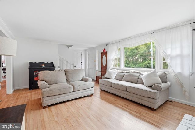 244 FEDERAL CITY RD, Pennington, NJ 08534