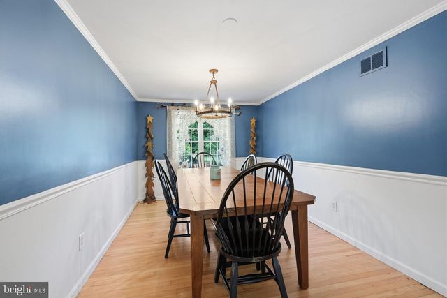 244 FEDERAL CITY RD, Pennington, NJ 08534