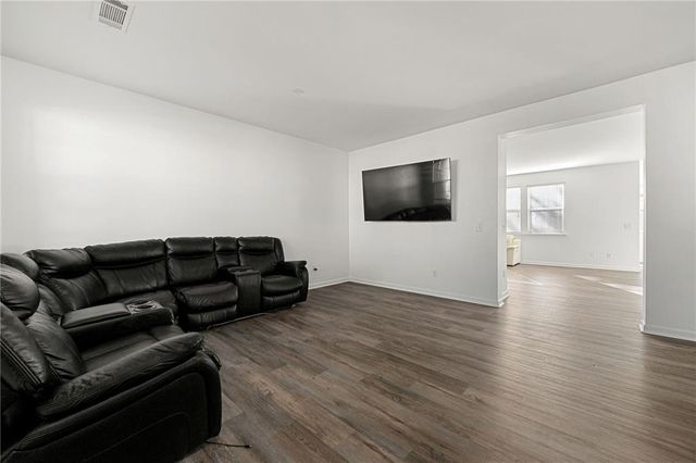 1183 Lanier Springs Drive, Buford, GA 30518