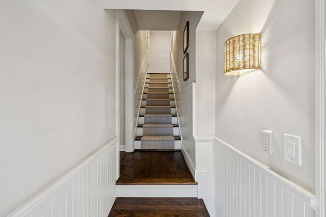 8210 Moores Ln, Brentwood, TN 37027