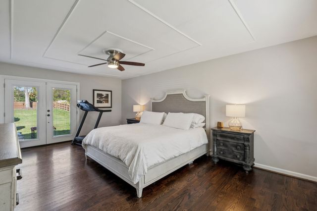 8210 Moores Ln, Brentwood, TN 37027