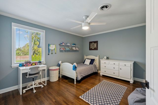 8210 Moores Ln, Brentwood, TN 37027