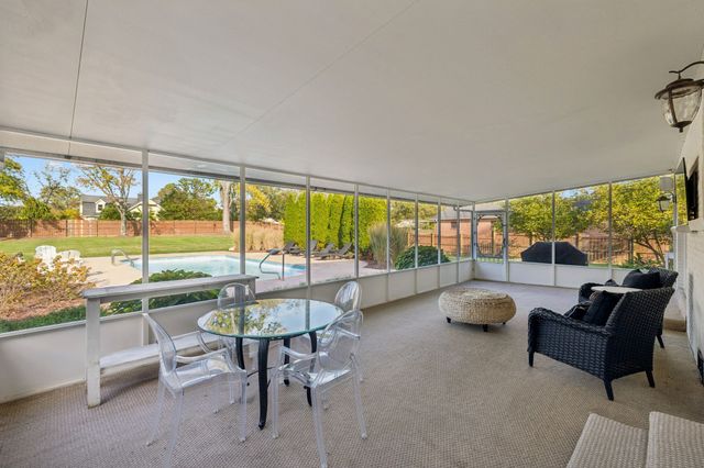 8210 Moores Ln, Brentwood, TN 37027