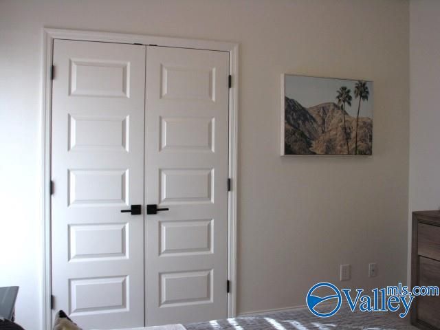 7040 Camrose Lane, Huntsville, AL 35806