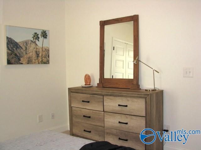 7040 Camrose Lane, Huntsville, AL 35806