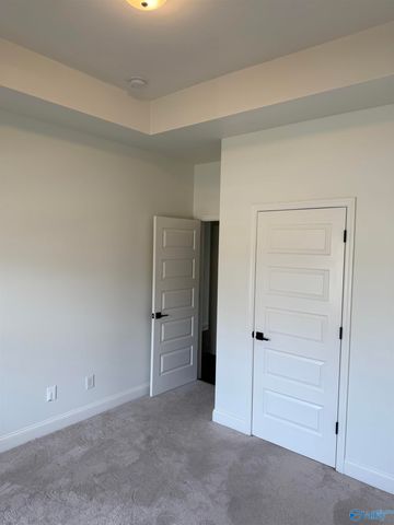 7040 Camrose Lane, Huntsville, AL 35806