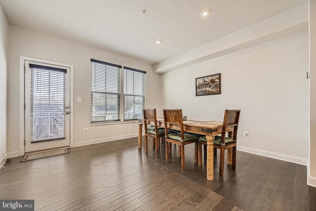 Image 7 of property listing at 737 IRON GATE RD, Bel Air, MD 21014