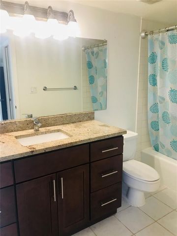 6330 GRAND BAHAMA CIRCLE C, Tampa, FL 33615