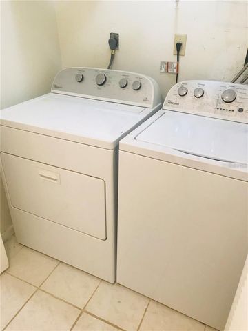 6330 GRAND BAHAMA CIRCLE C, Tampa, FL 33615