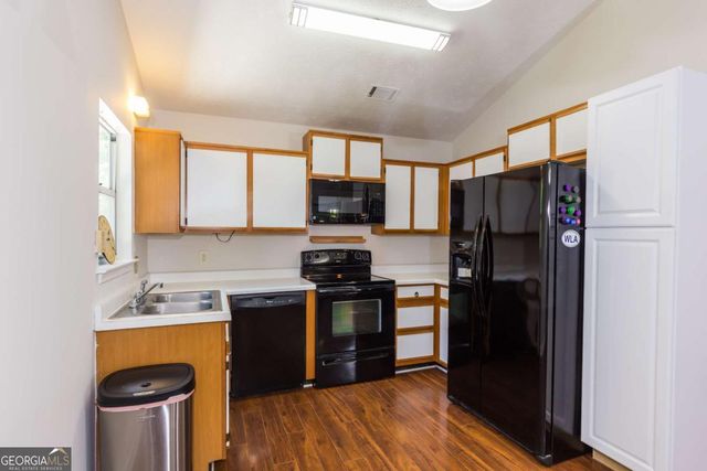 4181 Warren Road, Flowery Branch, GA 30542